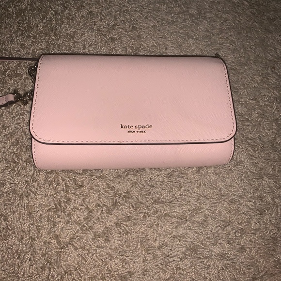 kate spade Handbags - Kate spade purse